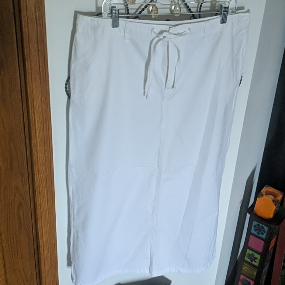 Long White Drawstring Skirt (16)